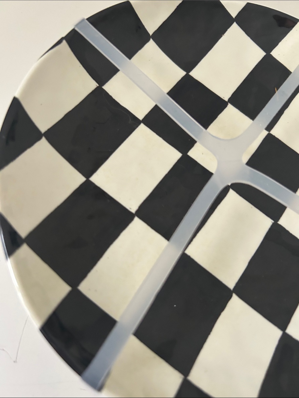 Set of 4 Black and White Checkered Melamine Mini Dessert & Appetizer Plates NEW - Picture 4 of 7